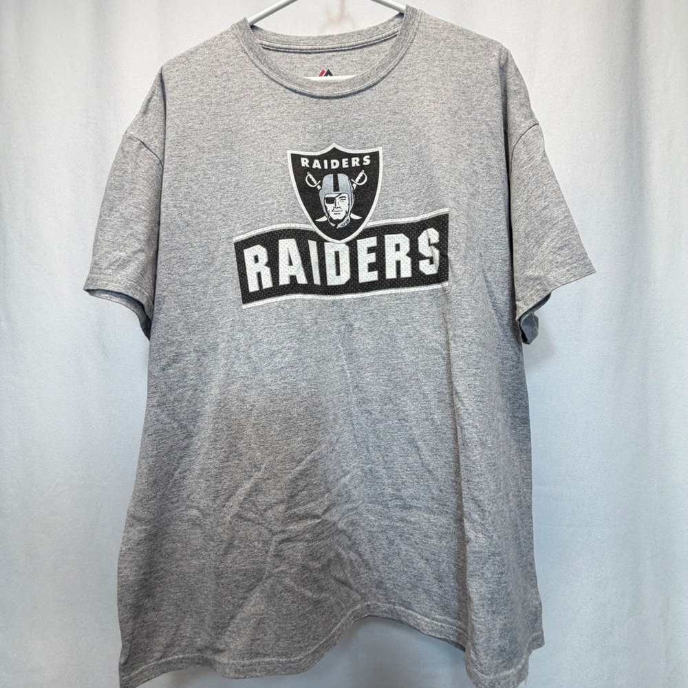 Las Vegas Raiders Majestic T-Shirt Men XL Gray NFL Graphic Short Sleeve Oakland
